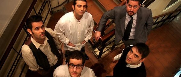 Μάρκος Βαμβακάρης σε μια πολύ αναπάντεχη διασκευή!