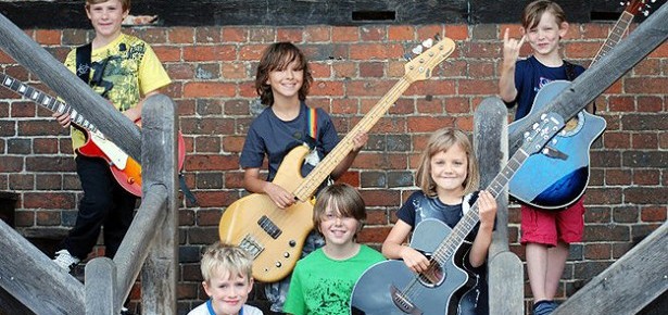 Εσύ γνωρίζεις τους Metallica junior;!