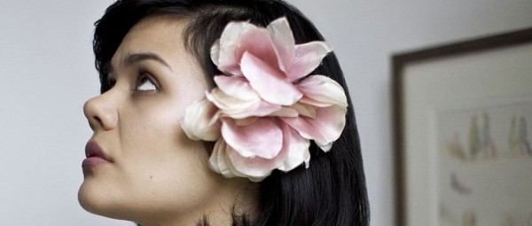 “Lilies”: Το νέο video clip από Bat For Lashes!