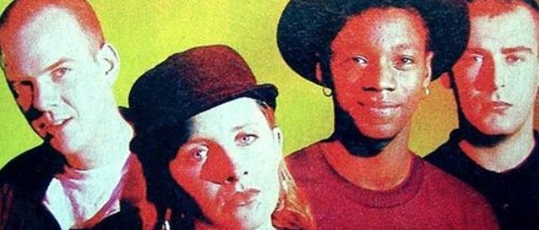 Το «Dub Be Good To Me» των Beats International ανεβαίνει στο Νο1 της Μεγάλης Βρετανίας στις 25/2/1990