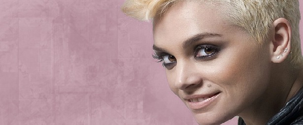 Ελεωνόρα Ζουγανέλη: "Δε φοβάμαι τις αλλαγές. Δε νιώθω δέσμια της εικόνας μου"