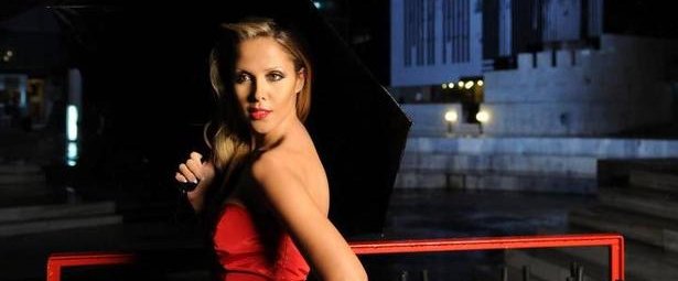 "Τι Εννοείς" | Το νέο τραγούδι της Φανής Δρακοπούλου