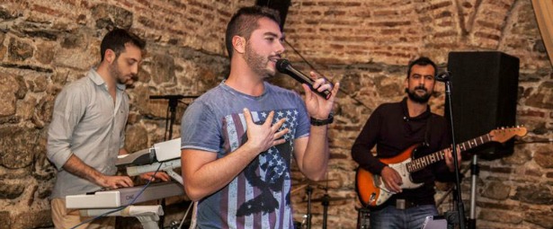 "Ώρα Μηδέν": Μια εκπληκτική διασκευή από τους Groove