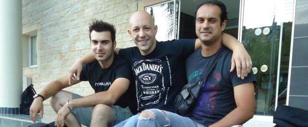 Ένα νέο τραγούδι από τα Γυμνά Καλώδια!