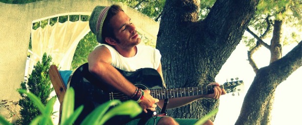 Ο Joey & η Bandara live στη Θεσσαλονίκη 9/3