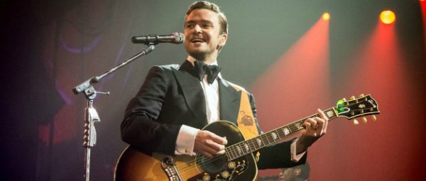Τα δύο νέα τραγούδια του Justin Timberlake live