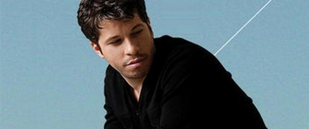 Συνέντευξη | Χάρης Βαρθακούρης: «Όπως με τη μουσική μου, έτσι συμβαίνει και με το χιούμορ μου… δεν είναι για όλους!»