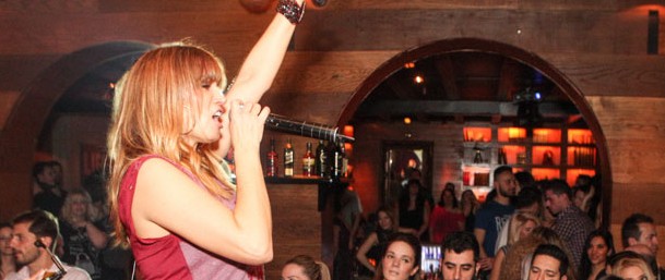 Η Έλλη Κοκκίνου τραγούδησε live @ Divine!