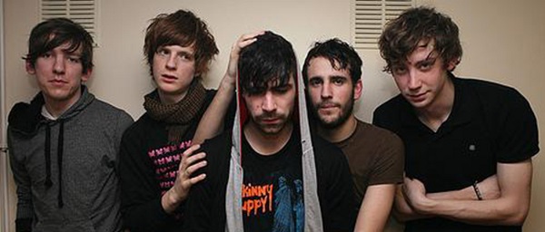 Νέο video clip από τους Foals