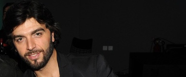 Ο Ιωακείμ Φωκάς επιστρέφει με ολοκαίνουριο τραγούδι (teaser)