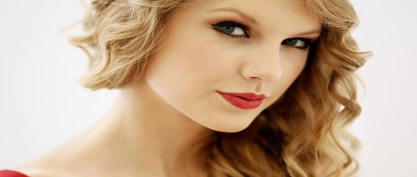 Εξώφυλλο στο Vanity Fair η Taylor Swift