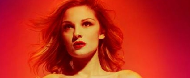 Το πρώτο single από την Τζωρτζίνα σε λίγο καιρό κοντά μας!