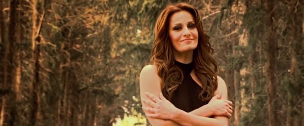 Δες το video clip της Κύπρου | Νέα version του "Αν με θυμάσαι"!