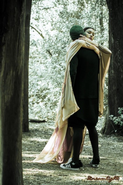 893787_556852784355374_487631062_o