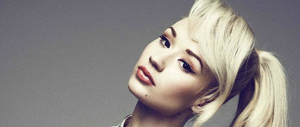 Η Iggy Azalea υπογράφει με την Island Def Jam