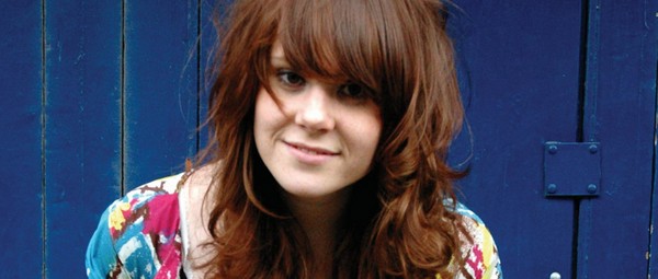 "Free my pussy" καινούριο τραγούδι και βιντεοκλίπ από Kate Nash