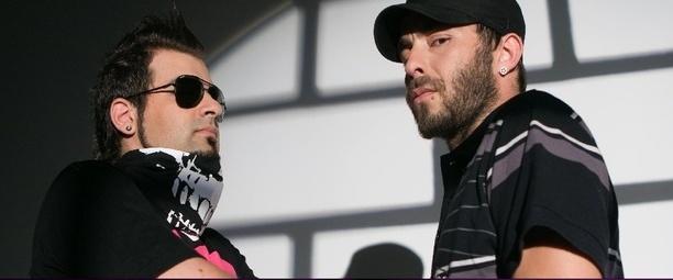 "Κάνω κάτι από το τίποτα" | Ακούστε το νέο τραγούδι των Professional Sinnerz και του Κόμη Χ