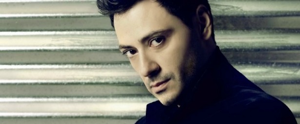 O Σταύρος Σιόλας live στο Σταυρό του Νότου Plus 24/4 | Guests:Γιώτα Νέγκα,Φωτεινή Βελεσιώτου,Κώστας Παρίσσης