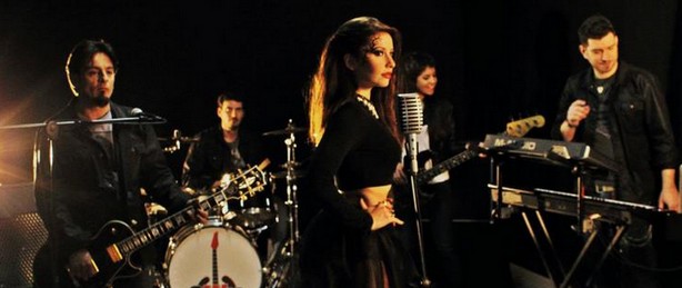 Το νέο single και video clip των 3w.gr είναι εδώ!