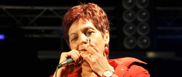 Η Βούλα Σαββίδη συντροφιά με ταλαντούχους μουσικούς έρχεται στο Ρυθμό Stage 14/11