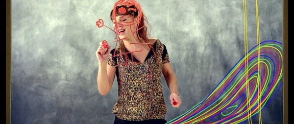 Δείτε το νέο video clip για το “On Ira” της Zaz!