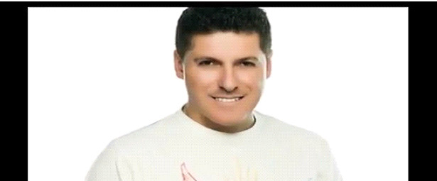 "Φύγε....Ξεκόλλα". Αυτό είναι το νέο τραγούδι του Δημήτρη Γιώτη !