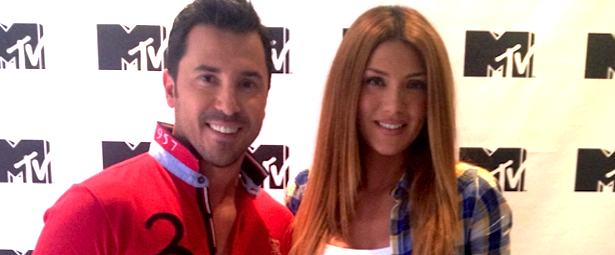 Η Αγγελική Ηλιάδη μιλάει για τη συνεργασία της με τον Ν. Σφακιανάκη!