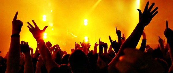 Τα 10 live του καλοκαιριού που μάλλον θα νιώσεις τύψεις αν τα χάσεις!