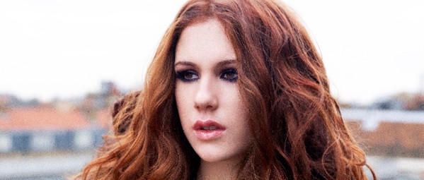 "What love is made of" καινούριο τραγούδι από την Katy B