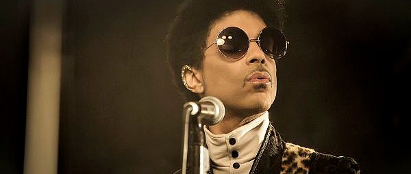 Έφυγε από τη ζωή ο θρυλικός Prince!