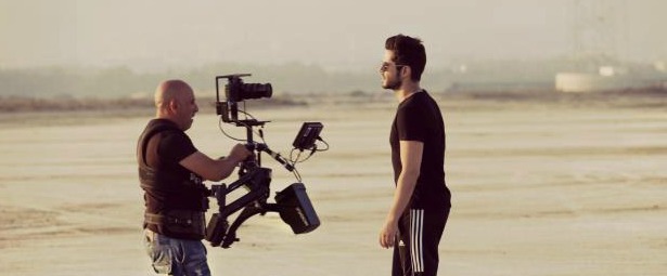 Γιώργος Τσαλίκης: Έρχεται νέο video clip και μας τα… χώνει! | Φωτογραφία