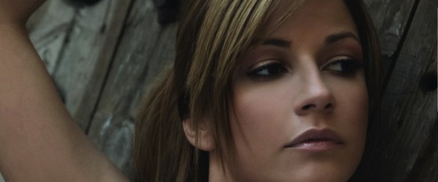 Χρύσπα: «Το τραγούδι ‘Βόλεϊ δωματίου’ δεν είναι το Promo τραγούδι μου»