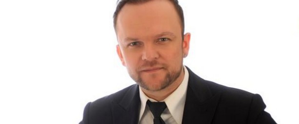 «Πάρτα και φύγε» | Ακούστε το νέο τραγούδι του Ζαφείρη Πασιαλή