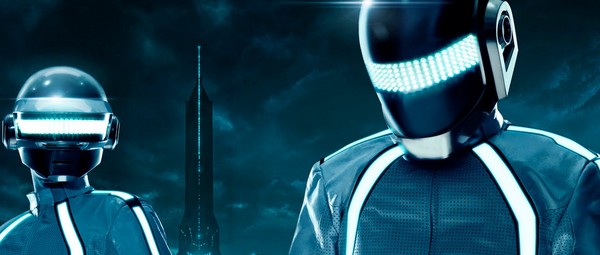 Οι Daft Punk σε γυρίσματα με την Karlie Kloss