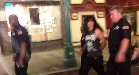 Metal - Χριστιανισμός 3-1