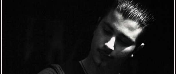 "Όνειρο" | Το ολοκαίνουργιο τραγούδι του Αλέξανδρου Τζουγανάκη (video clip)