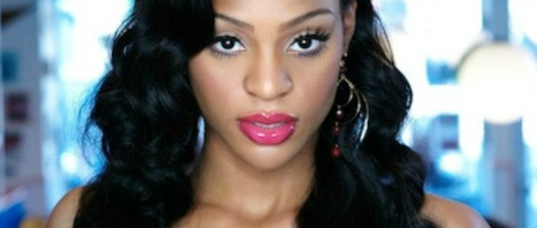 "Mascara Tears" | Δείτε το νέο video clip της Brianna Perry και του T - Pain