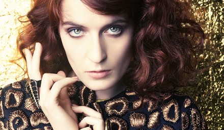 Florence Welch: Απολαύστε τη να διασκευάζει το "Get Lucky"