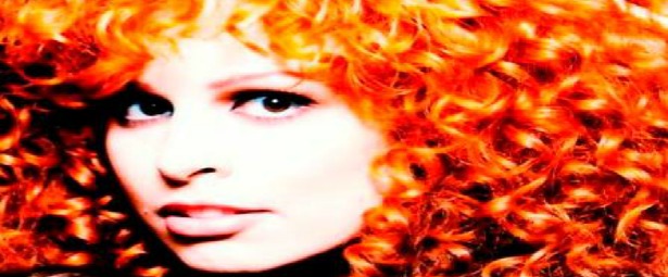 Ακούστε την διασκευή του "Ne me quitte pas" από την Σοφία Κουρτίδου με τίτλο ''Κυτταρίτιδα''