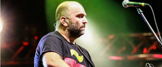 Μπάμπης Στόκας & Ηλίας Μακρίδης| Ακούστε το νέο τους τραγούδι ''Ανθίζουν τ άστρα''