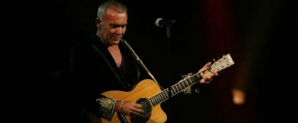 «Σ’ Αγάπησα»: Ο Στέλιος Ρόκκος επιστρέφει με μια τρυφερή μπαλάντα (vid)