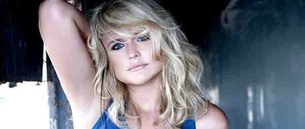 Miranda Lambert| Δείτε το νέο της video clip, “All Kinds Of Kinds”