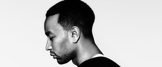 Ακούστε το νέο τραγούδι του John Legend με τίτλο "Love Me Now"!