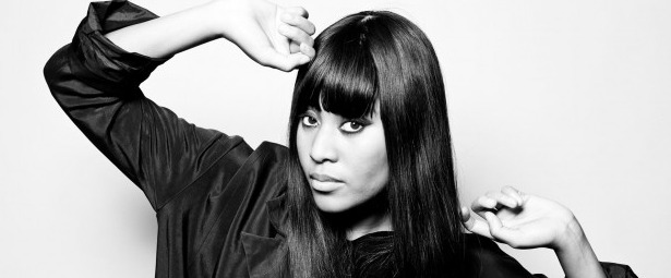 «The Apple» | Δείτε το νέο video clip της VV Brown