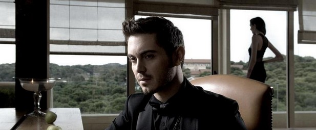 Ο Μιχάλης Χατζηγιάννης κάνει στροφή στο… μιούζικαλ!