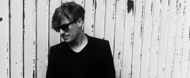 Ο Parov Stelar και η McCluskey στο νέο τους τραγούδι "Don't believe what they say"