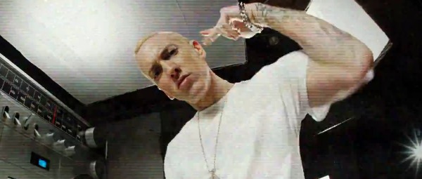 "Berzerk" | To καινούριο video clip του Eminem είναι εδώ