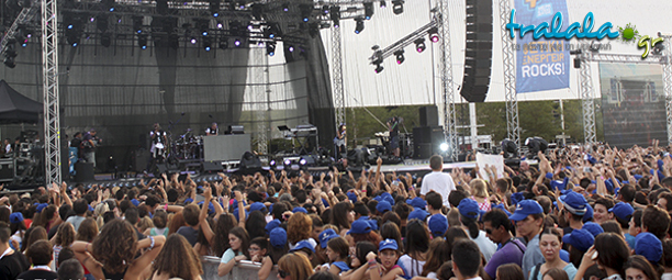 Οι καλλιτέχνες ένωσαν τις δυνάμεις τους στην πιο θετική ημέρα της χρονιάς! | Πλούσιο Φωτορεπορτάζ