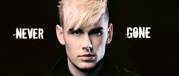 Colton Dixon| Δείτε το συγκινητικό video clip του “Never Gone”