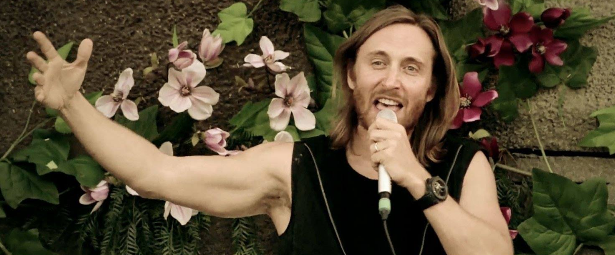 "One Voice': Το νέο τραγούδι/clip του David Guetta